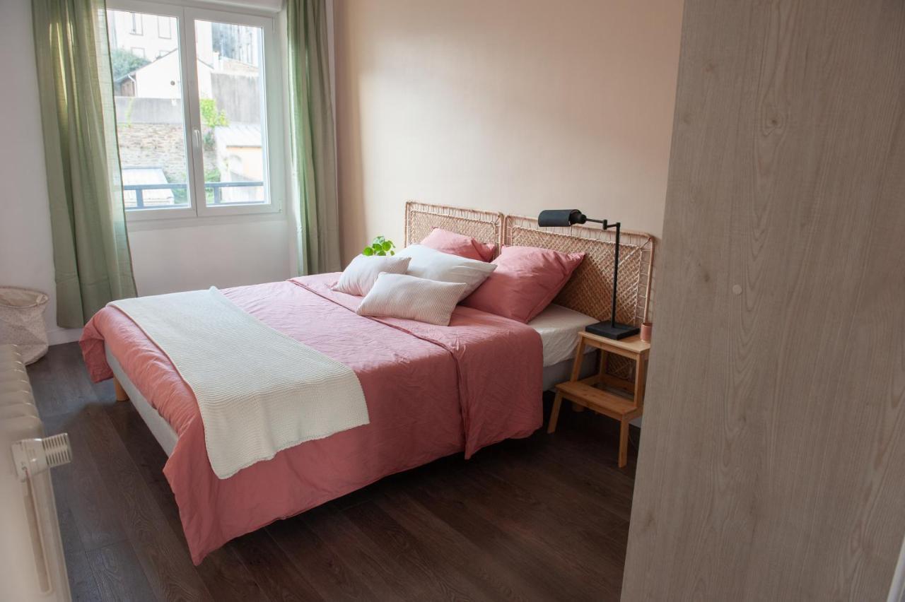 Appartement Spacieux Avec Balcon Et Parking Brest Exterior foto